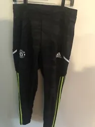Adidas Manchester United Men’s medium Athletic Pants. $80 retail. New ⚽️.Smoke free home