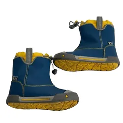 Keen Girls Gargoyle Blue Encanto Rain Boots Size 9. No holes or stainsSmoke free home Will combine shipping **Any...