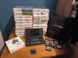 R4 avec 26 jeux. Nintendo DS lite. 22 jeux en boites.
