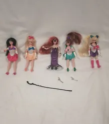 This Irwin Sailor Moon Doll Lot is a must-have for fans of the popular anime franchise. The dolls feature Sailor Moon...