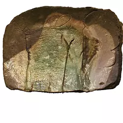 38×27×5 cm.