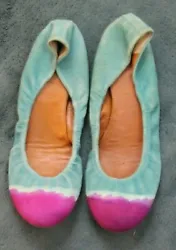 Light wear on suede but still gorgeous flats. wear is just from sitting in the closet like new on the inside and the...