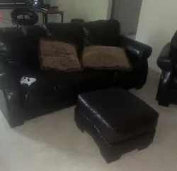 LIVING ROOM COUCH SET WITH EXTRA SEAT.