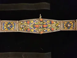Une belle cienture en argent et corail rouge méditerranéen émaillé artisanat kabyle béni yenni, longeure 103 cm ,...