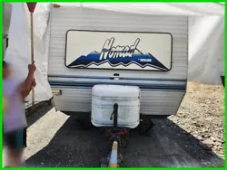 1997 Nomad 24SC Destination Trailer All Appliances Working Bright and Clean Location: Bonney Lake WA 98391 Roof has a...