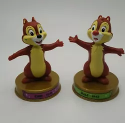 The set includes Chip and Dale.