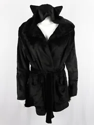 Designed to be used as comfortable robe or bathrobe at your home. Our Plush Sexy Short robe with hood has the perfect...