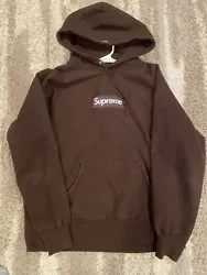 Supreme box logo brown size m fw21 Don’t wear it anymore, rarest color way from drop, pls hmu for info