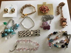 lot de bijoux fantaisies. En parfait état