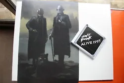 LOT : Daft Punk CD ALIVE 1997 NEUF + AFFICHE AFFICHETTE 42 x 30 cm.