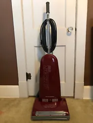 Riccar 8750 Commercial Vacuum in good working condition, has some scratches, a chip in the belt door and a small chip...