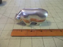 This buy it now auction is for the Polar Bear paper Weight pictured above