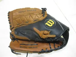 FOR SALE IS A PRE-OWNED! WILSON PRO SELECT A2476 RIGHT HAND BASEBALL GLOVE IN GOOD CONDITION WITH FREE SHIPPING.
