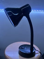 Used lamp, works great with a few scratches