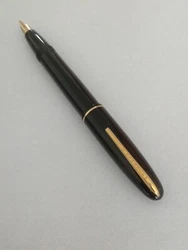 Ancien Stylo Plume Waterman Vintage  Plume en Or 18 Carats  A Cartouches en Verre Présence dune cartouche vide quil...