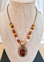Vintage AVON SP Signed Amber Faceted Pendant on Beaded Chain Necklace. Amber tone faceted pendant in gold tone metal...