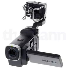 ZOOM Q8 en très bon état fonctionne parfaitement fourni avec câble usb uniquement frais de livraison compris...