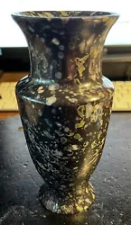 A beautiful Vintage Chinese heavy marble vase. It measures H 16.5cm x 7cm.