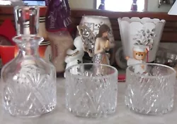 New in box, Godinger Dublin Whiskey Decanter Set, 3 pieces.
