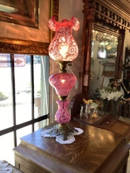 Fenton cranberry glass lamp. 26.5” Tall FENTON CRANBERRY DAISY AND FERN CRANBERRY Opalescent glass, it is a perfect...