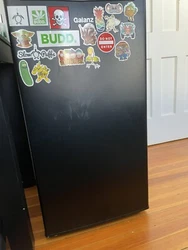 Galanz GL31BK 3.1cu.ft Top Mount Refrigerator - Black.