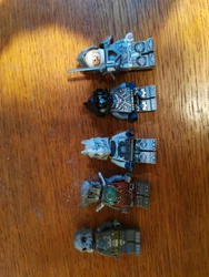 Lot De 5 Figurines Lego Chima Très Bon État Général.