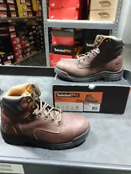 Timberland PRO rubber outsole is abrasion-, slip- and oil-resistant. TiTAN alloy safety toe for lightweight protection...