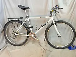 A classic hardtail aluminum mountain bike from Trek! Equipped with.This Trek will provide great for transportation for...