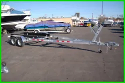 YOU ARE VIEWING A BRAND NEW VENTURE VATB-5225 BUNK I-BEAM ALUMINUM TANDEM AXLE TRAILER WITH DISC BRAKES ON ONE AXLE ....