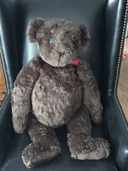 This is a vintage Vermont Teddy Bear Company GIANT stuffed animal, measuring 33 inches in size. With beautiful blue...