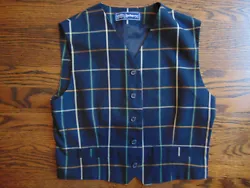 MAIN COLOR:NAVY.MATERIAL:100% COTTON.VEST IS IN EXCELLENT CONDITION. SEE THE PICTURES FOR DETAILS!