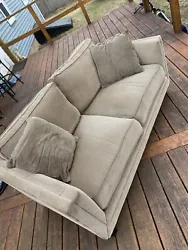 2019 bobs furniture Couch. Selling my love seat I bought prob only sat on a couple times have bigger one now or yes...