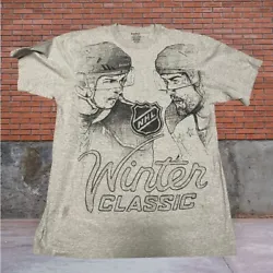 2011 Reebok Winter Classic Crosby Vs Ovechkin Sketch T Shirt Large NHL.