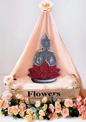 Bouddha sur socle En Résine Epoxy. 25 x 10 x 4 cmFait main Modèle unique Plusieurs coloris disponibles voir les...