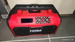 Radio de Chantier FERM Compatible batteries PARKSIDE X20V TEAM (vendu sans Batterie)     Avec 2 haut-parleurs stéréo...