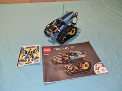 LEGO Technic 42095 Le bolide télécommandé. Sera démonté pour l envoye