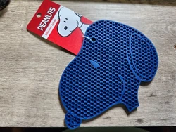 Enhance your kitchen decor with this navy blue Peanuts Snoopy Silicone Trivet. This item is a must-have for every...