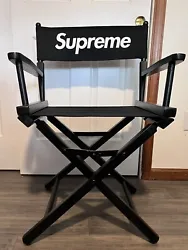 Supreme Directors Chair (Black).
