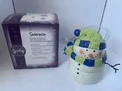 Scentsy Full Size Warmer Holiday Collection Snowman Christmas Retired. In very good condition, no chips and works great!