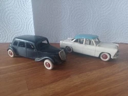 Norev plastique ancienne châssis métal fer. Citroën 15 six familiale traction.