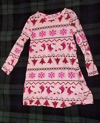 North pole trading co pink unicorn Print dress in Size 5T.  The dress is in excellent condition and comes from a smoke...