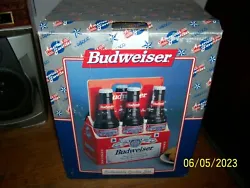 This is a mint in box never used w/ certificate 1998 Budweiser 6 Pack Cookie Jar. Box does have some shelf wear