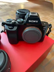 Sony Alpha A7 Mark II 24,3 Mpix Appareil Photo Numérique Hybride - Noir (Boîtier + 3 Objectifs)