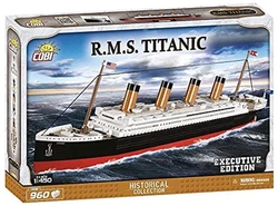  RMS TITANIC     GRANDE QUALITÉ DE FINITIONS  960 PIÈCES COMPATIBLE AVEC DAUTRES MARQUES ÉCHELLE 1:450.