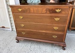 This piece is no exception to the high quality standard that Berkey & Gay were known for. It features solid wood...