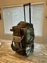 Used Orvis travel bag. Dimensions in the last 2 photos. Perfect carry on bag. Can attach 4 piece or 6 piece rods in/on...
