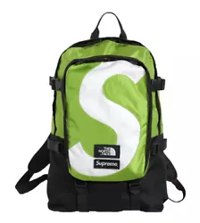 Supreme x The North Face FW20 Backpack S Logo green Box Logo Bogo. Condition is 