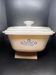 Corning Ware Blue Cornflower 1 3/4 Quart Casserole Dish P-1 3/4 B Pyrex W/Lid. Condition is Used. Shipped with Economy...