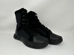 The SI Light Patrol Boot is built to stand up to challenging terrain without slowing you down, for the short mission or...
