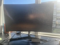 Samsung Essential 27